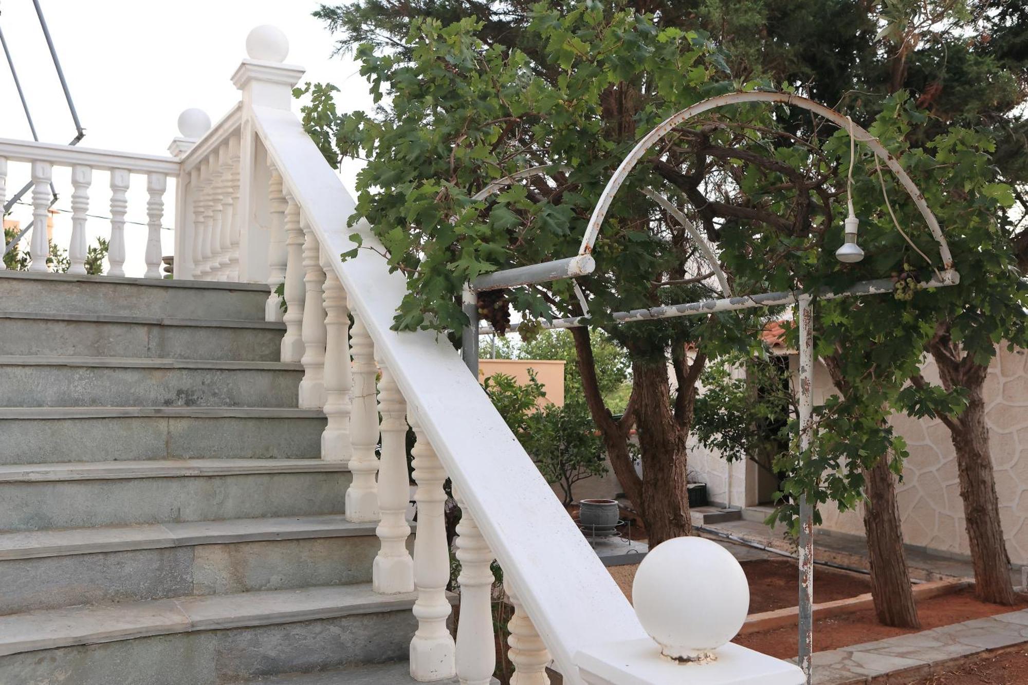 Secret Garden Home Lagonissi Attiki Foinikia  Ngoại thất bức ảnh